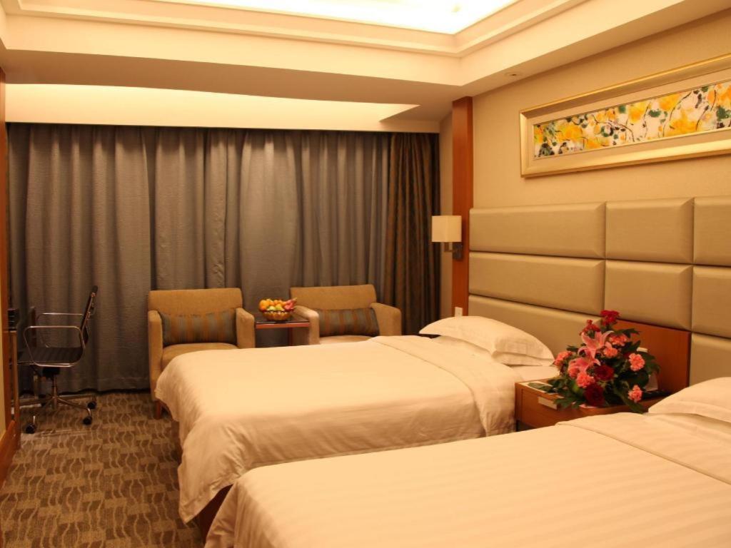 Golden Sea View Hotel Haikou Haikou  Buitenkant foto